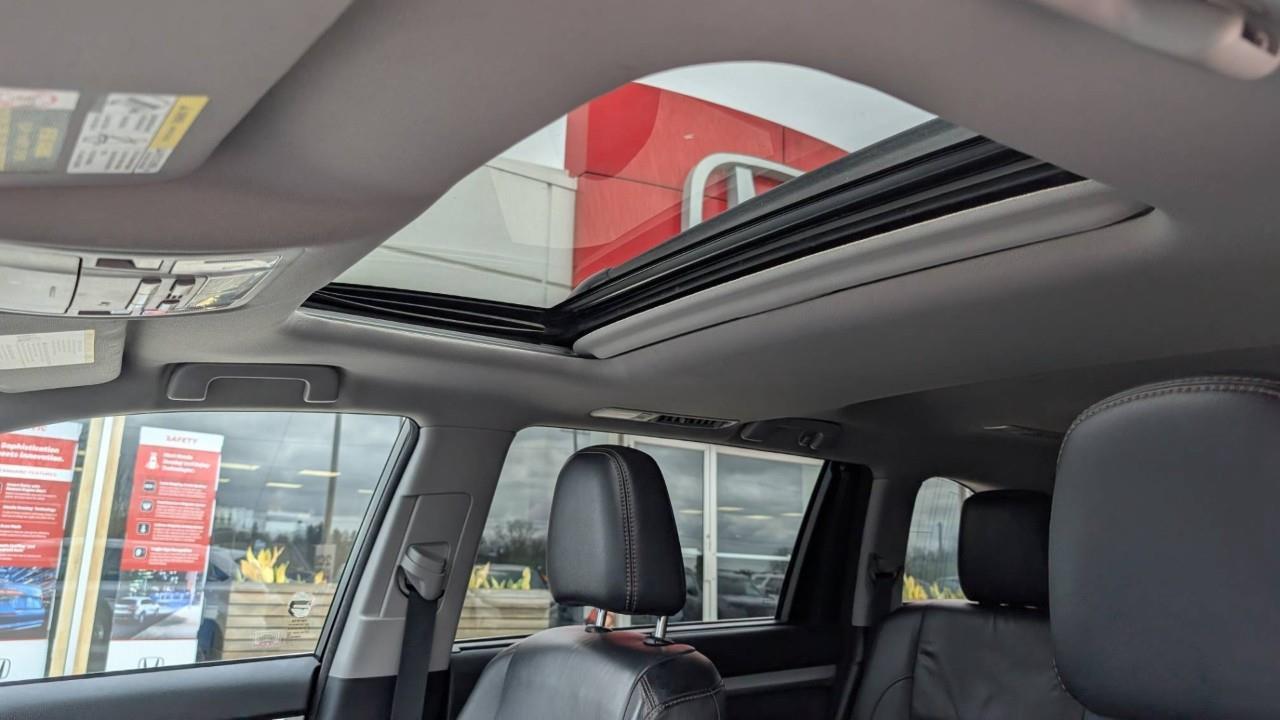 2016 Toyota Highlander XLE 4dr All-wheel Drive Photo