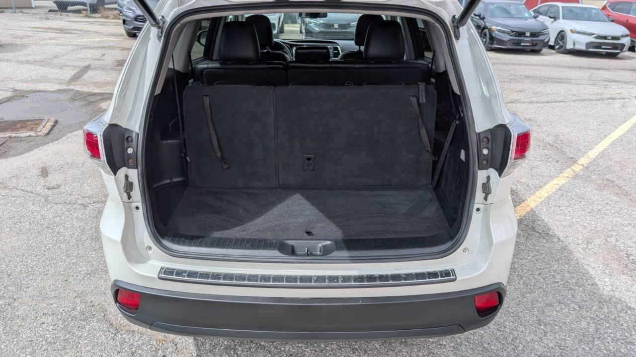 2016 Toyota Highlander XLE 4dr All-wheel Drive Photo