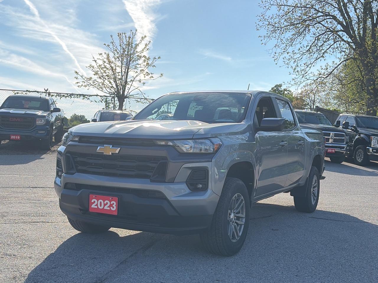 2023 Chevrolet Colorado LT, SUNROOF, REMOTE START, CLEAN CARFAX! Photo