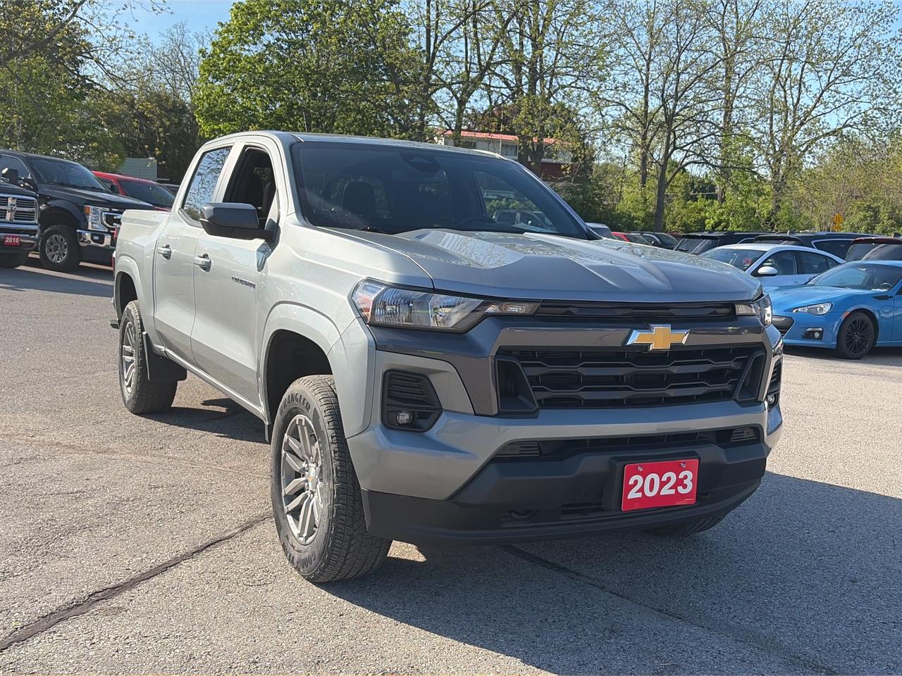 2023 Chevrolet Colorado LT, SUNROOF, REMOTE START, CLEAN CARFAX! Photo
