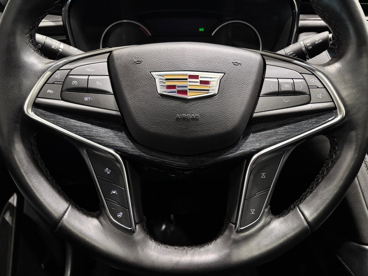 2023 Cadillac XT5 Premium Luxury PREMIUM LUXURY - 1 OWNER Photo