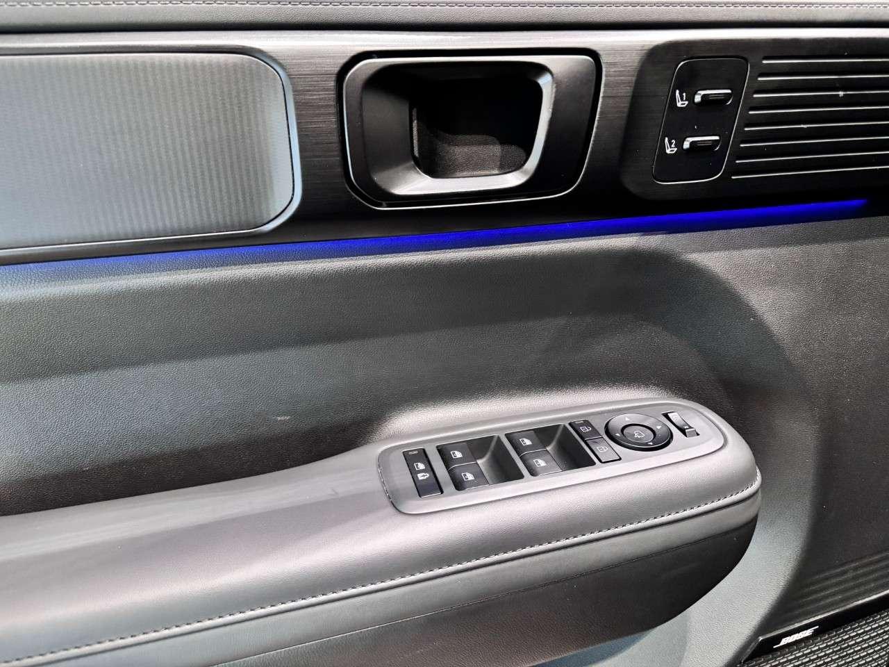 2025 Hyundai Santa Fe Ultimate Calligraphy Photo