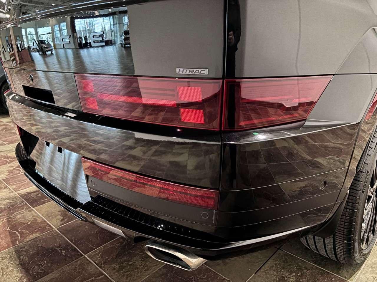 2025 Hyundai Santa Fe Ultimate Calligraphy Photo