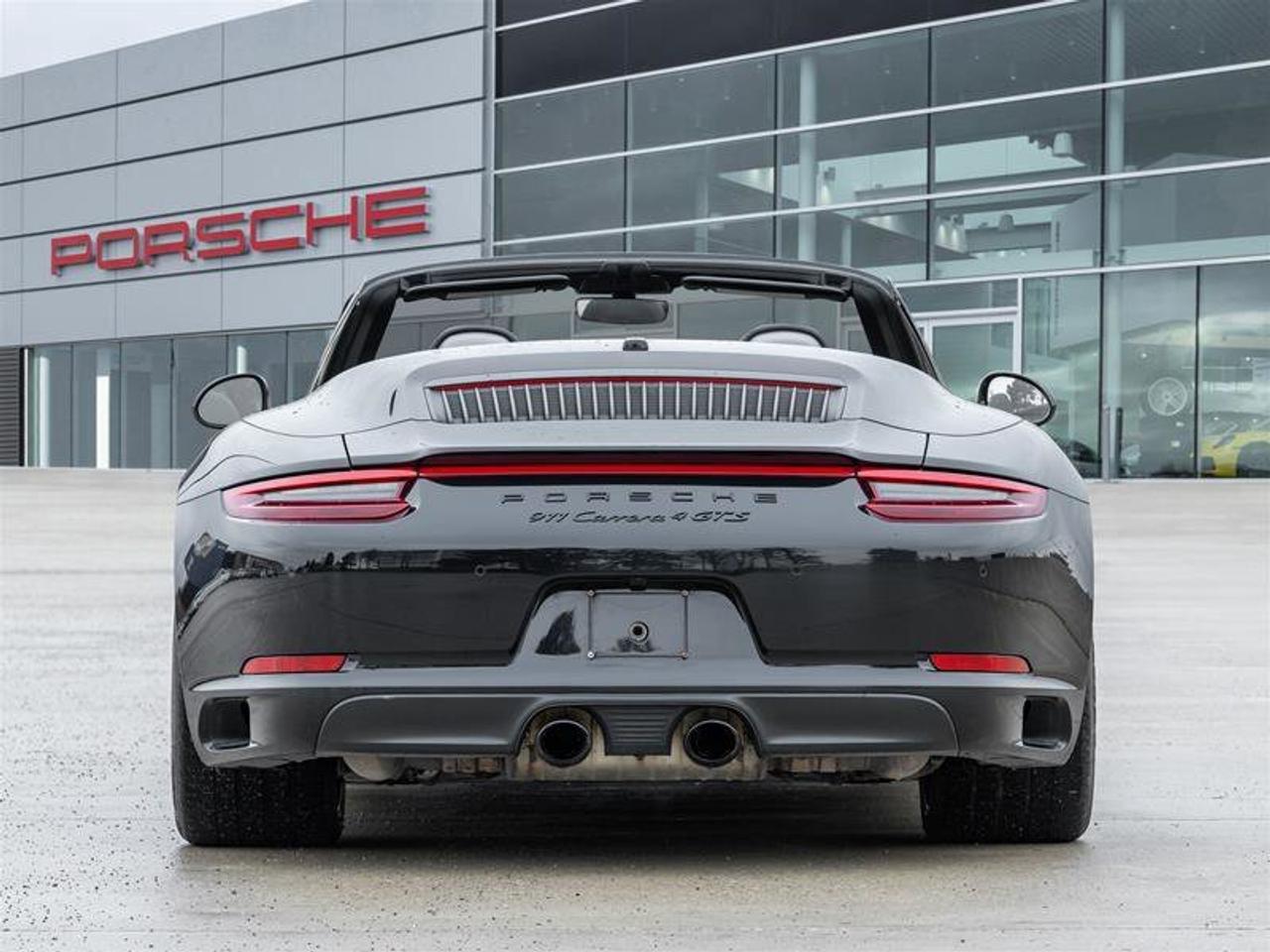 2018 Porsche 911 Carrera 4 GTS Photo