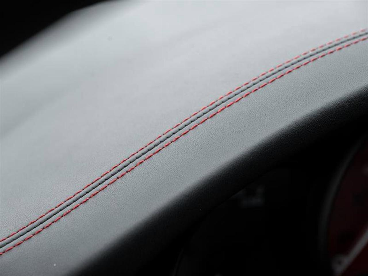 2018 Porsche 911 Carrera 4 GTS Photo