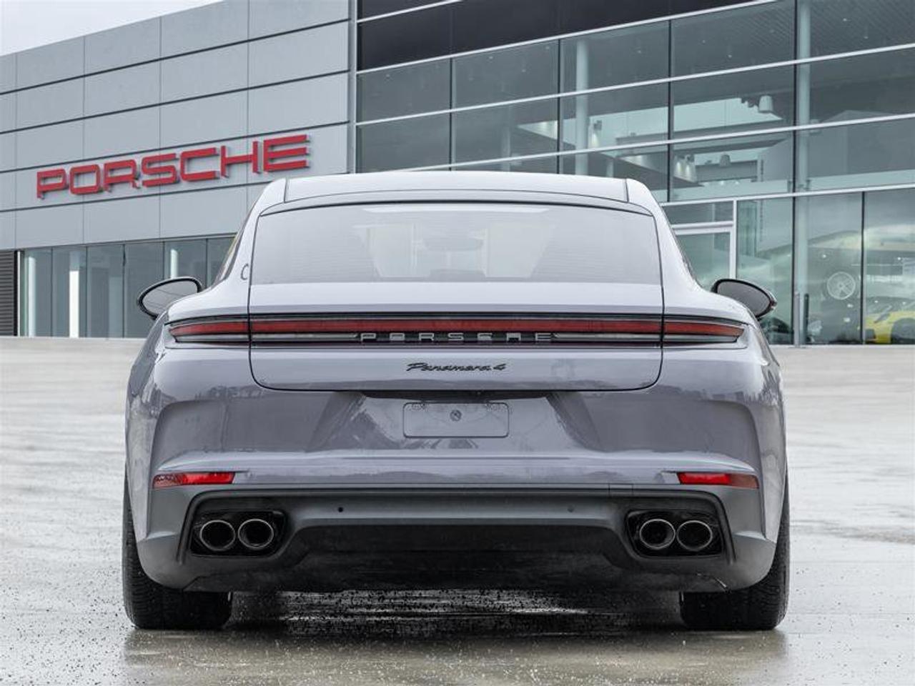 2025 Porsche Panamera 4 E-Hybrid AWD 21 Panamera SportDesign Wheels Rear Photo