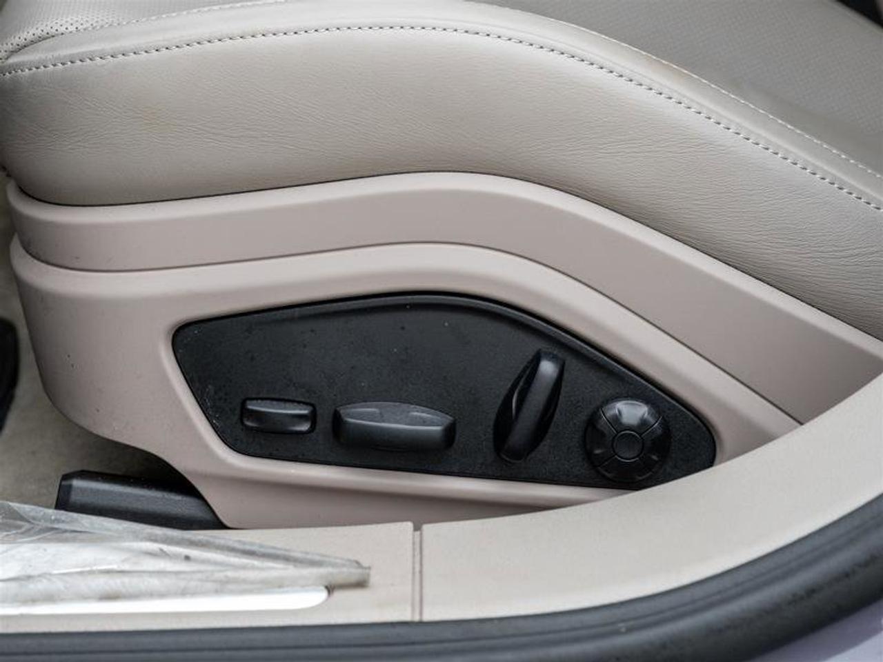 2025 Porsche Panamera 4 E-Hybrid AWD 21 Panamera SportDesign Wheels Rear Photo