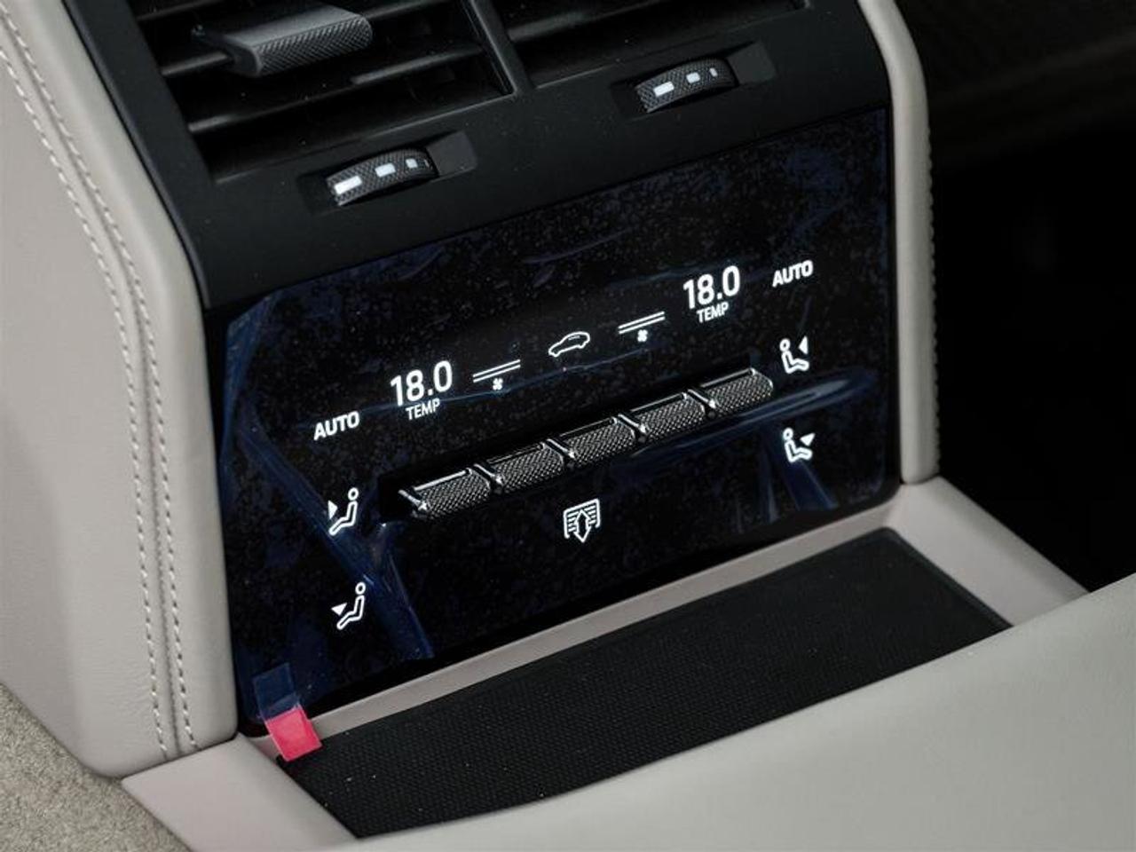 2025 Porsche Panamera 4 E-Hybrid AWD 21 Panamera SportDesign Wheels Rear Photo