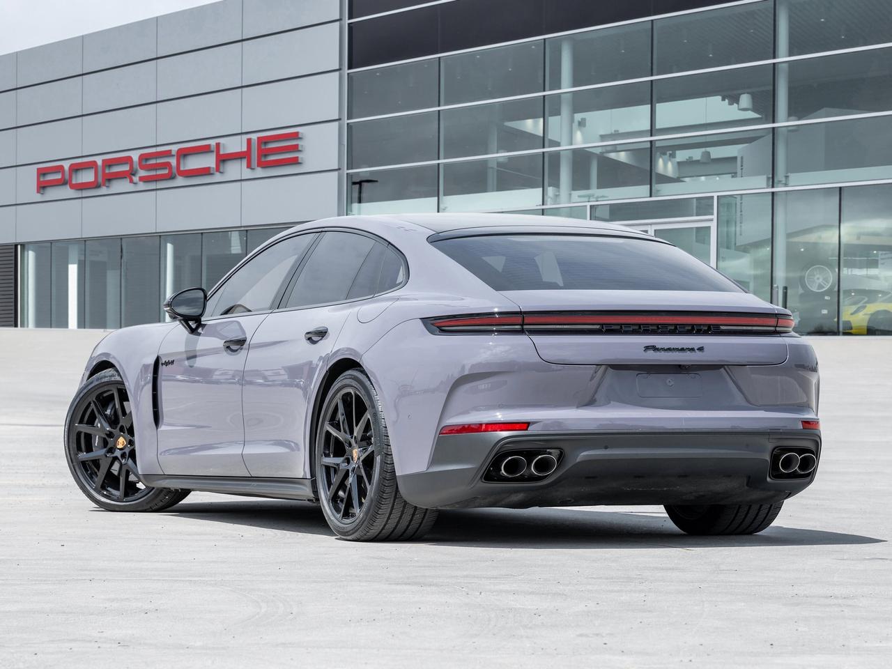 2025 Porsche Panamera 4 E-Hybrid AWD 21 Panamera SportDesign Wheels Rear Photo3