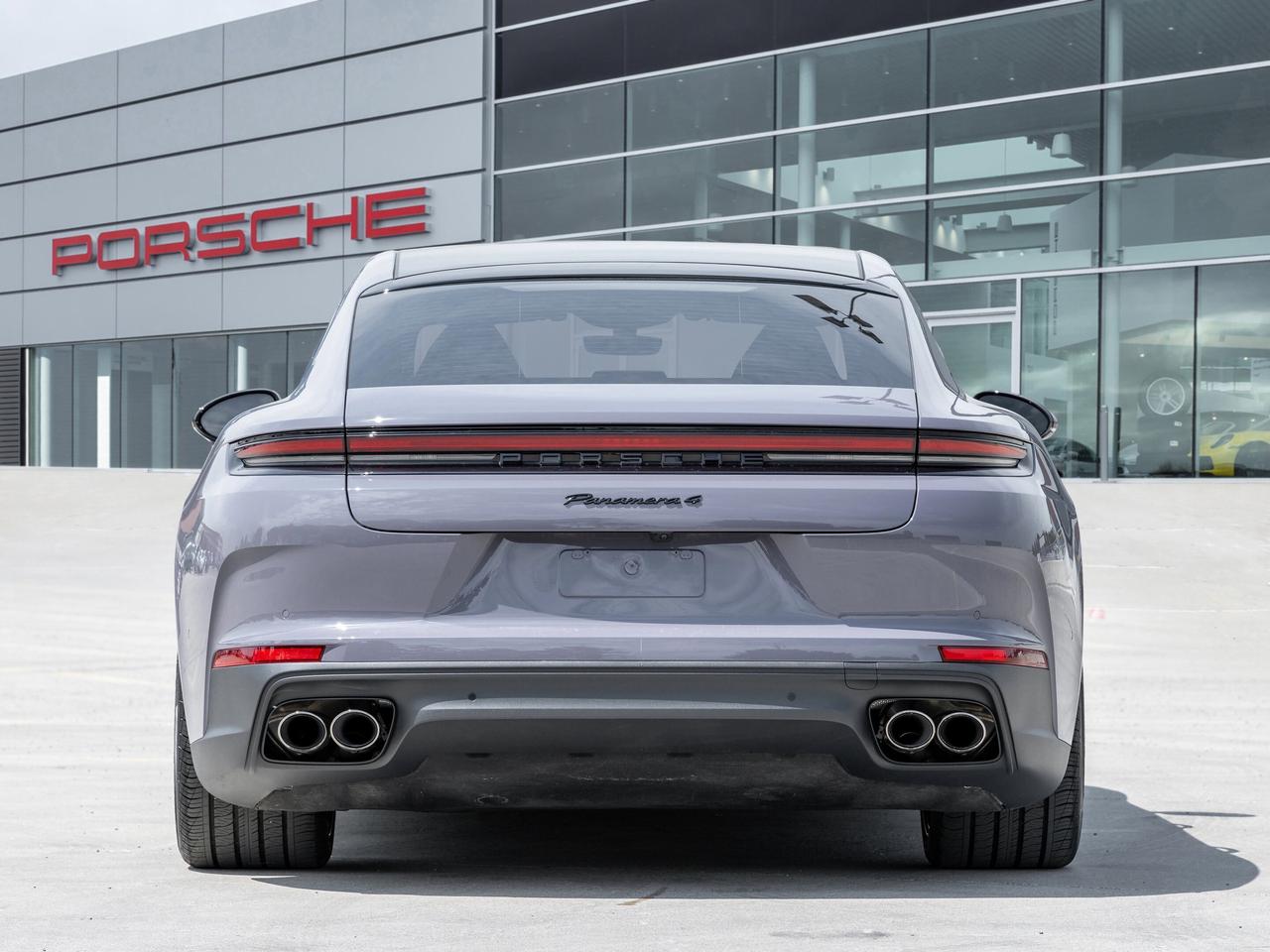 2025 Porsche Panamera 4 E-Hybrid AWD 21 Panamera SportDesign Wheels Rear Photo