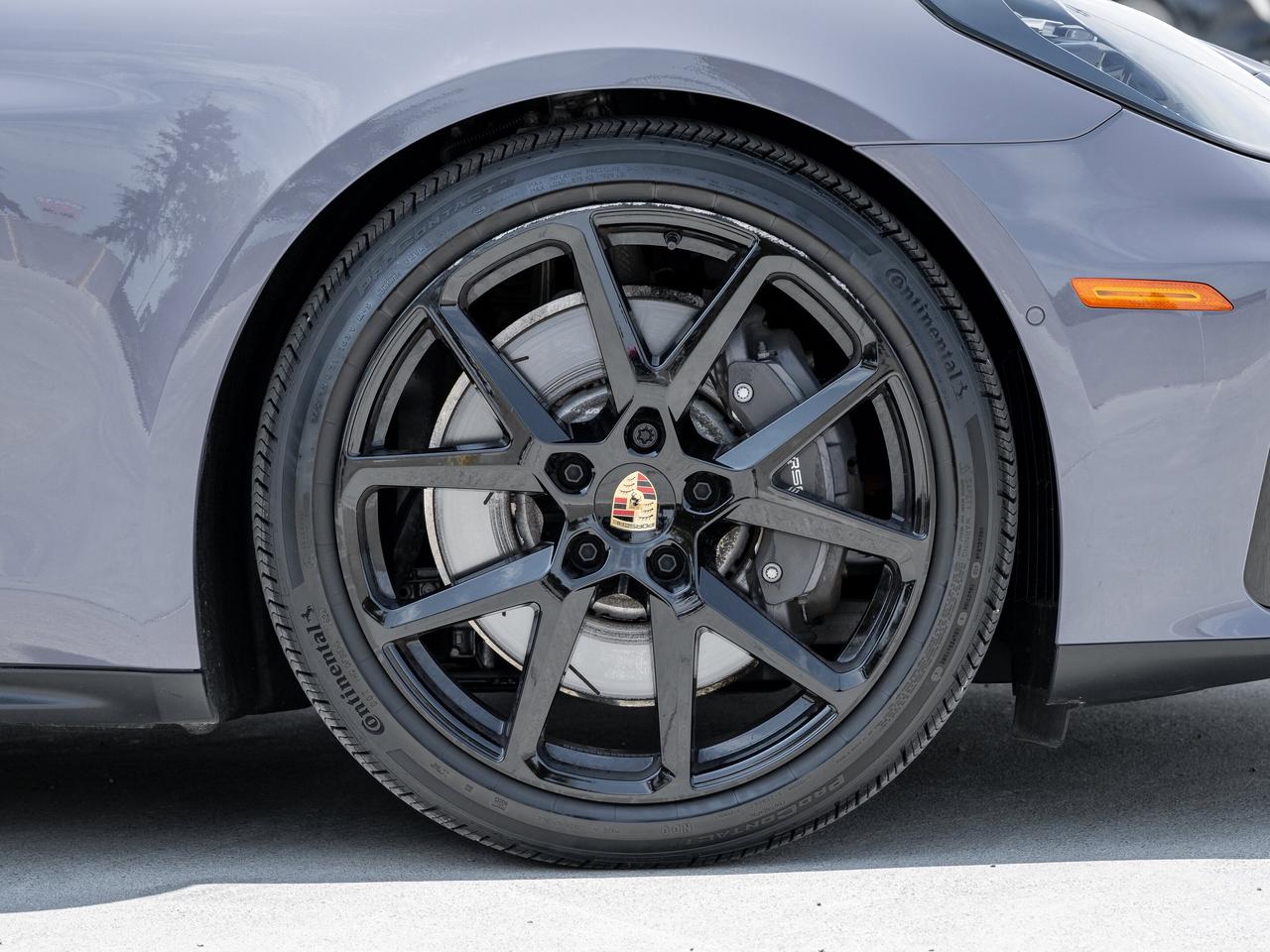 2025 Porsche Panamera 4 E-Hybrid AWD 21 Panamera SportDesign Wheels Rear Photo