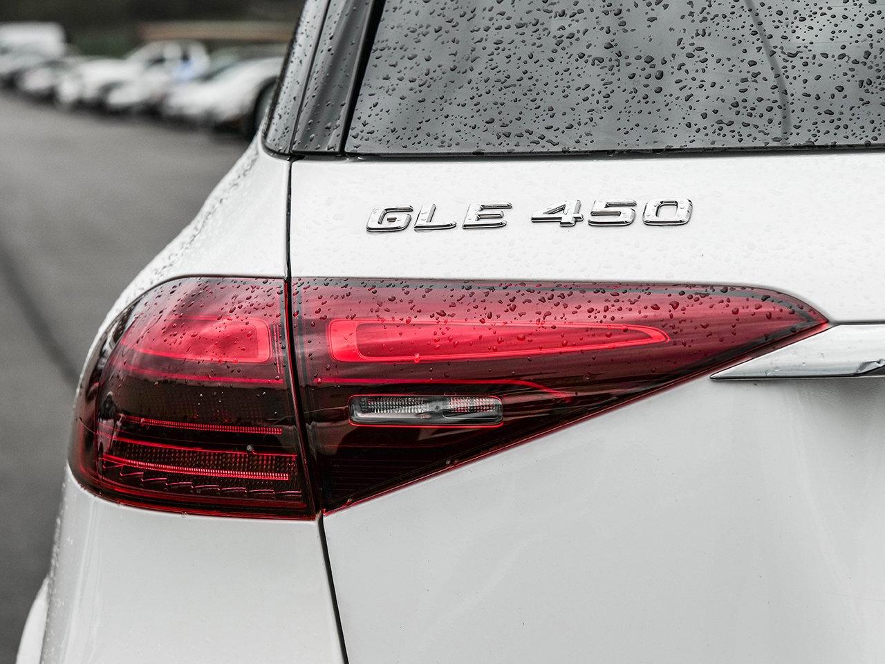 2024 Mercedes-Benz GLE GLE 450   AMG Line   Night Package   Trailer Hitch Photo