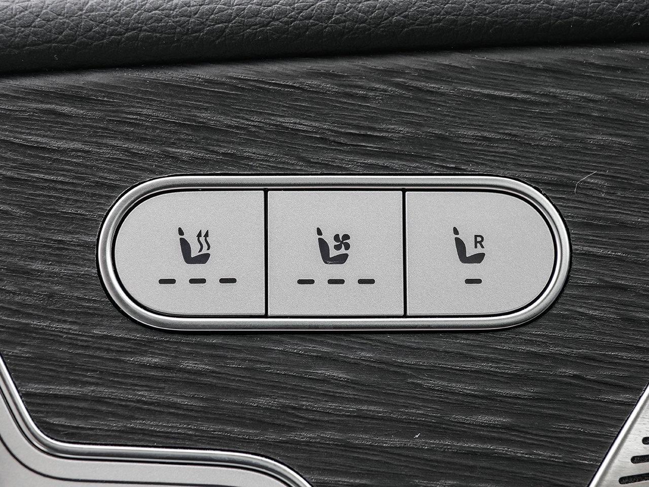 2024 Mercedes-Benz GLE GLE 450   AMG Line   Night Package   Trailer Hitch Photo