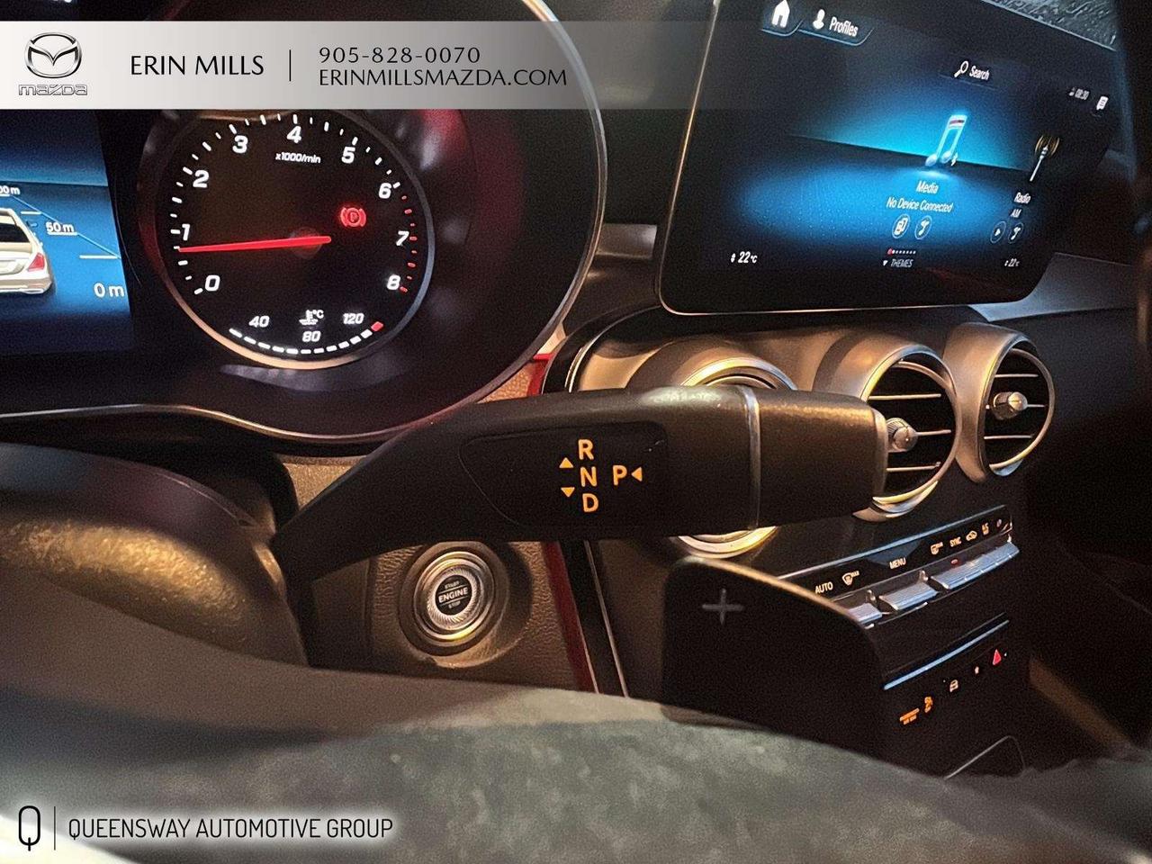 2021 Mercedes-Benz GLC GLC 300 4MATIC Photo