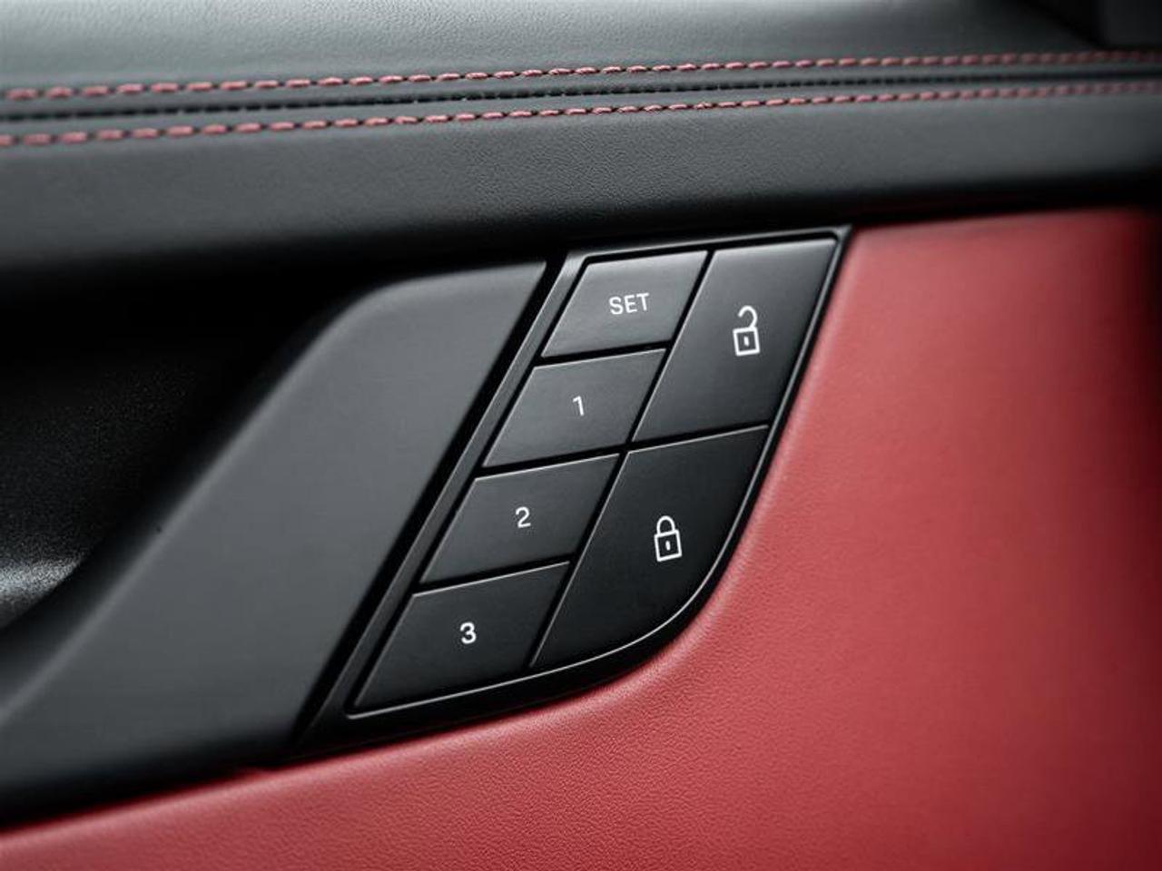 2024 Porsche 911 Carrera GTS Photo