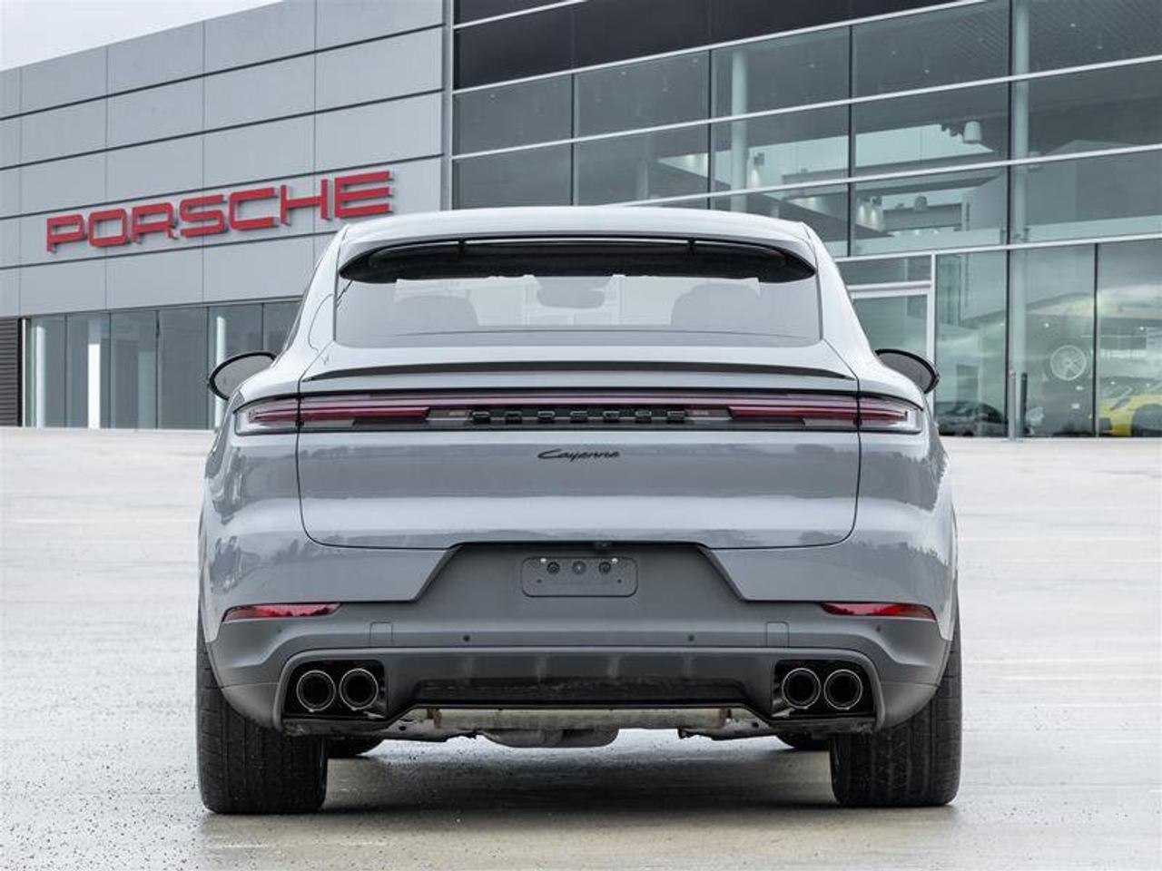2026 Porsche Cayenne Coupe AWD Premium Pkg Plus 21 Exclusive Design Whe Photo4
