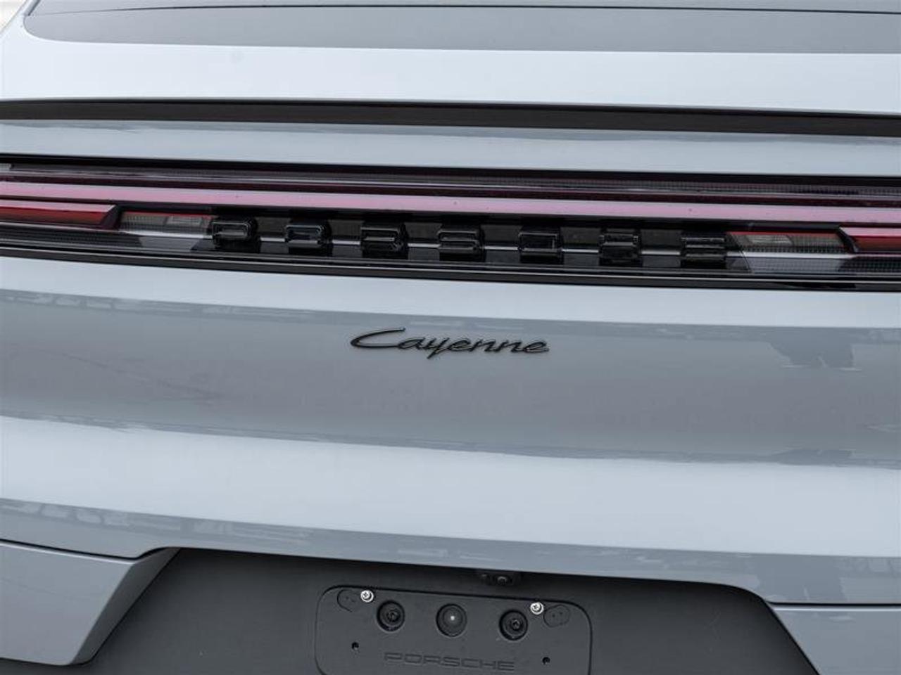 2026 Porsche Cayenne Coupe AWD Premium Pkg Plus 21 Exclusive Design Whe Photo