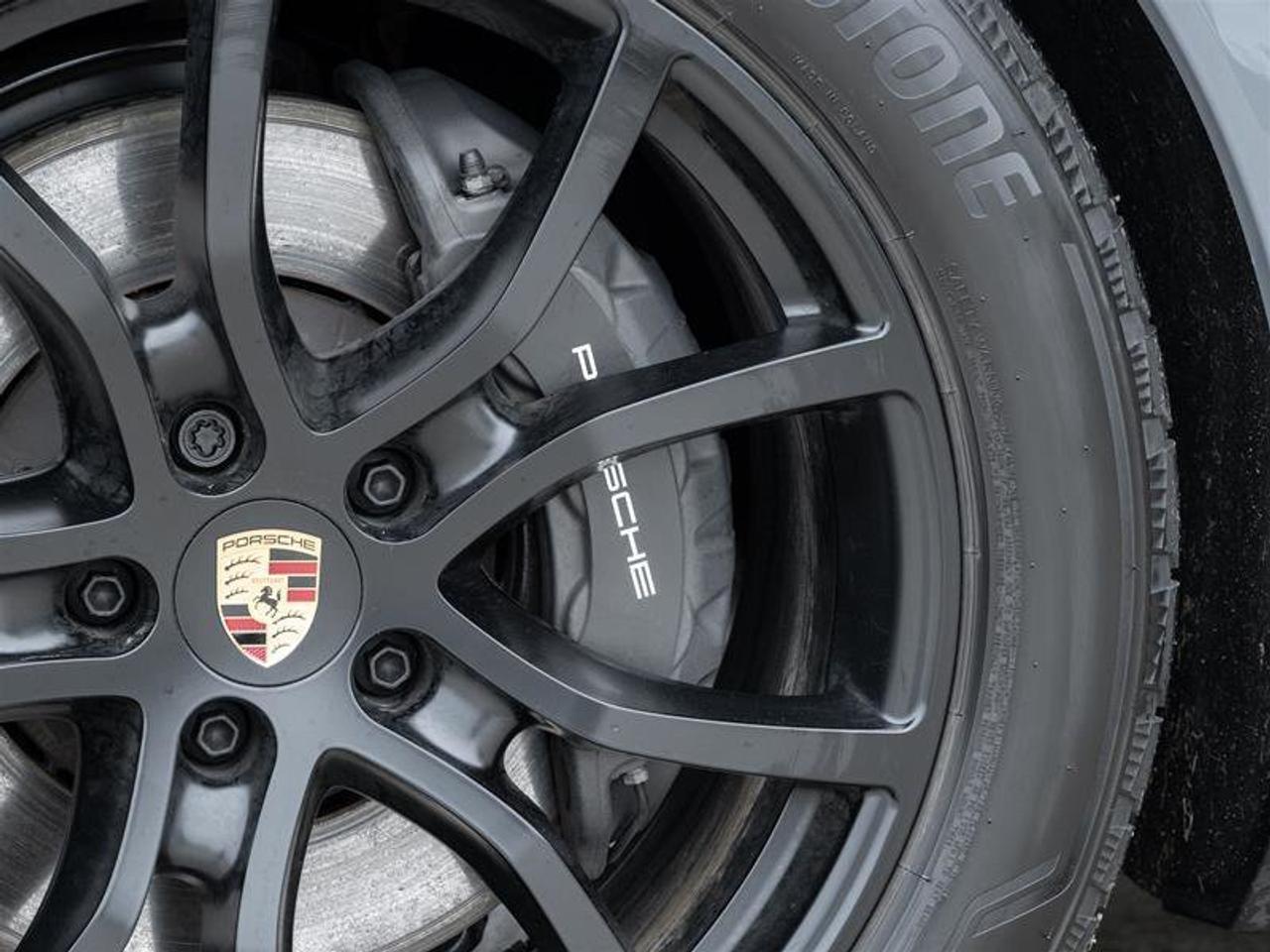 2026 Porsche Cayenne Coupe AWD Premium Pkg Plus 21 Exclusive Design Whe Photo