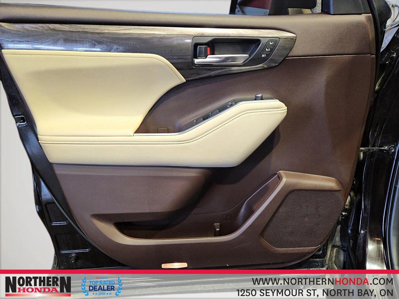 2020 Toyota Highlander LIMITED AWD Photo