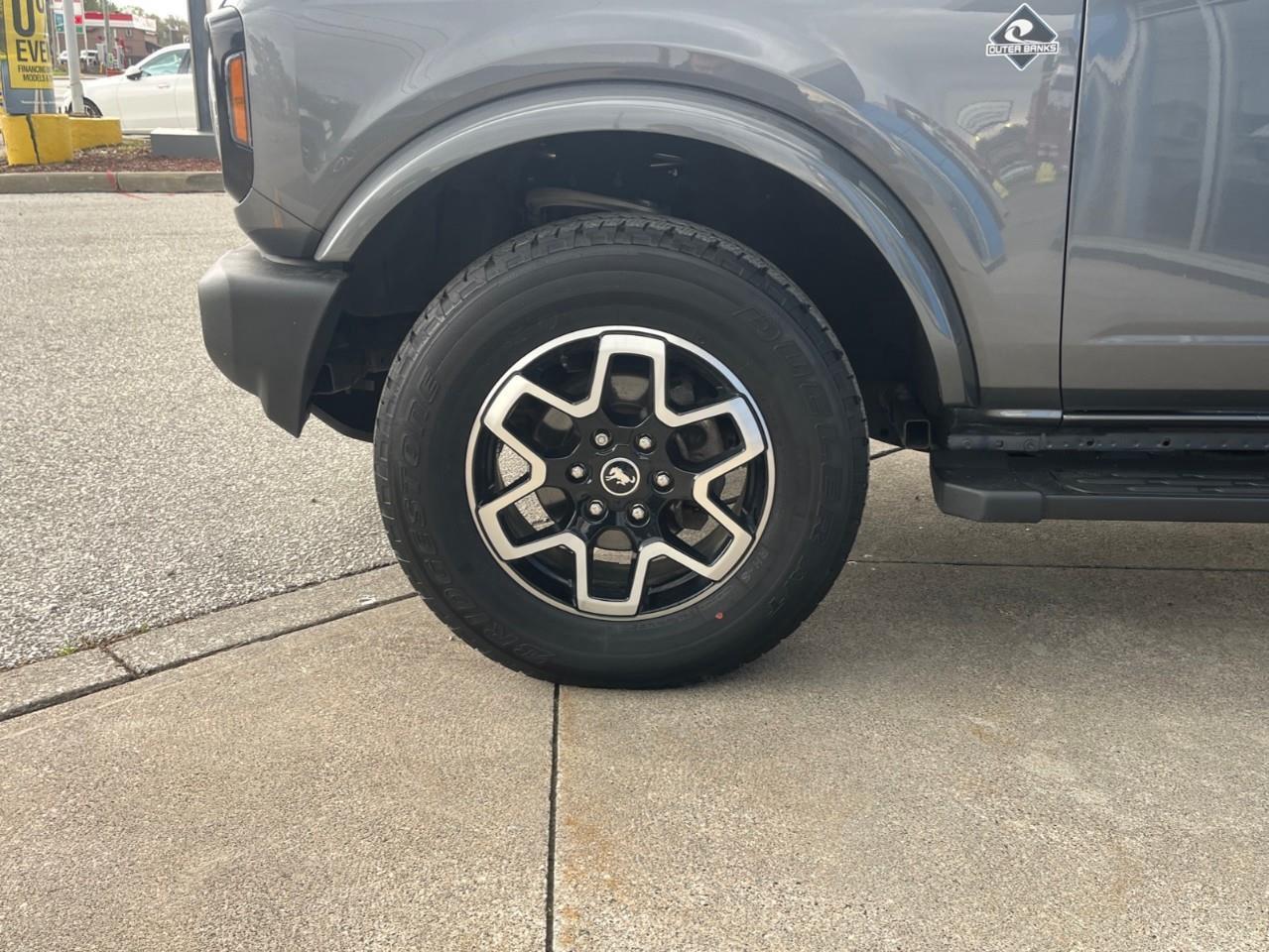 2023 Ford Bronco  Photo