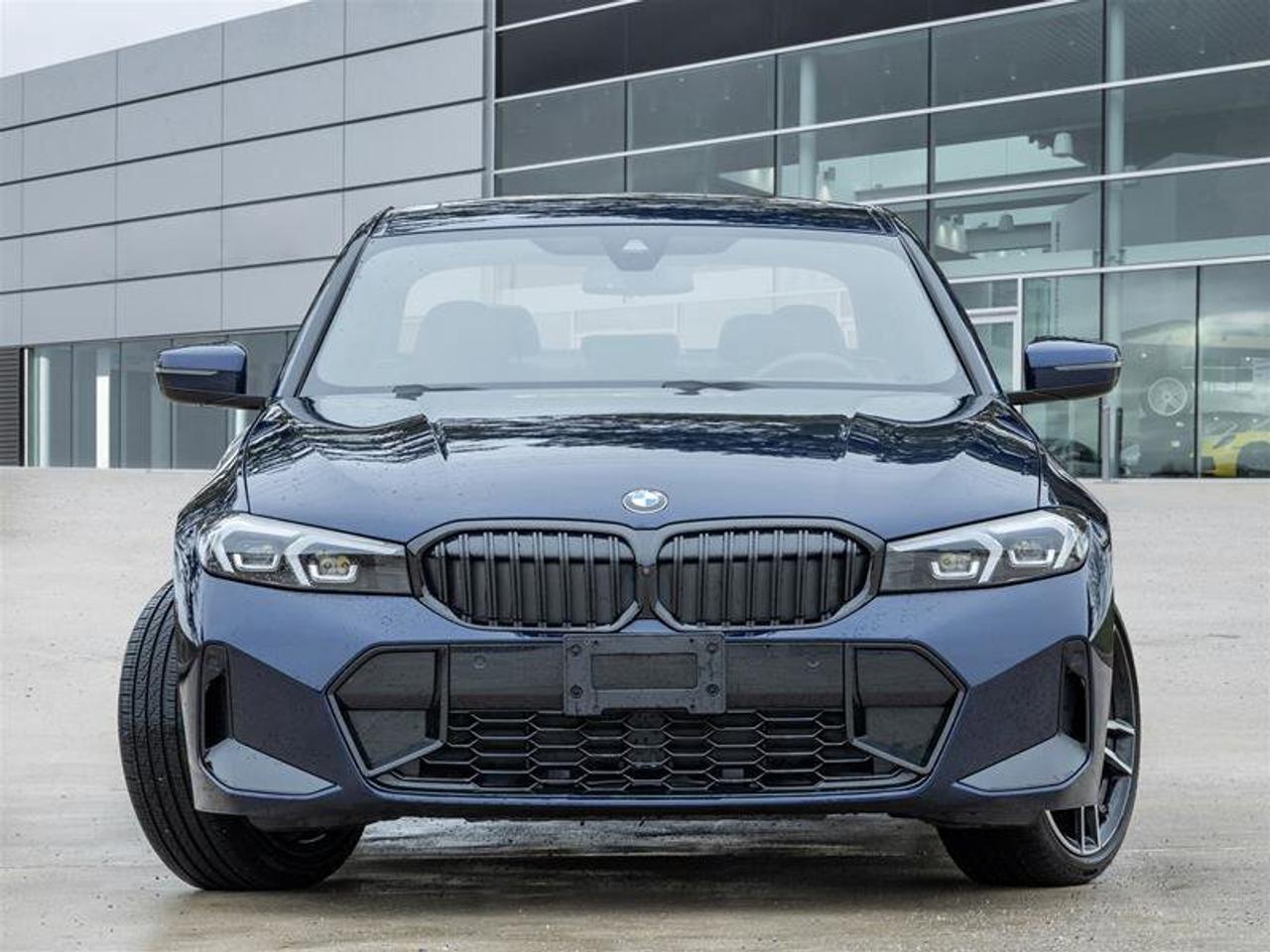 2024 BMW 3 Series 330i xDrive Photo