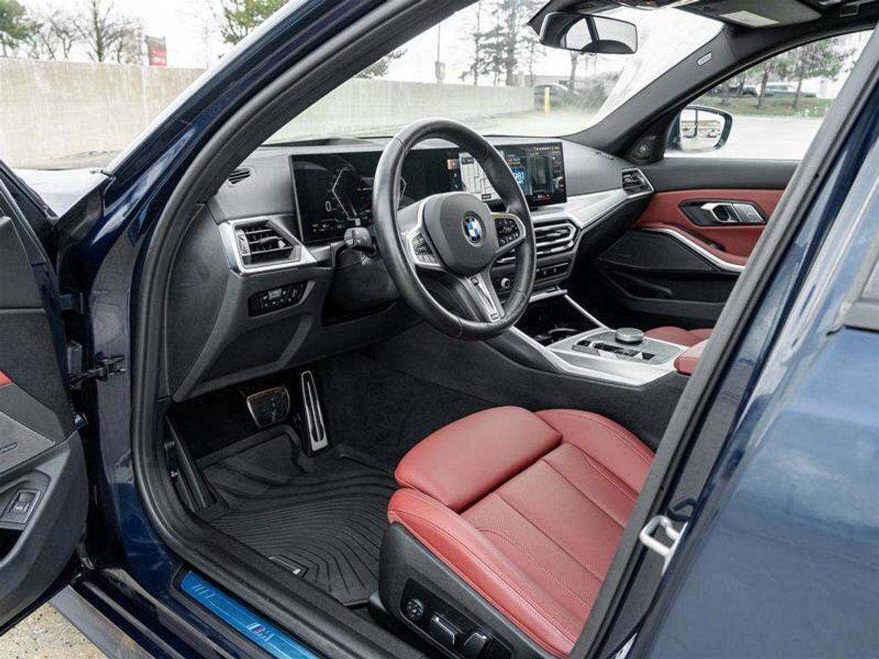 2024 BMW 3 Series 330i xDrive Photo