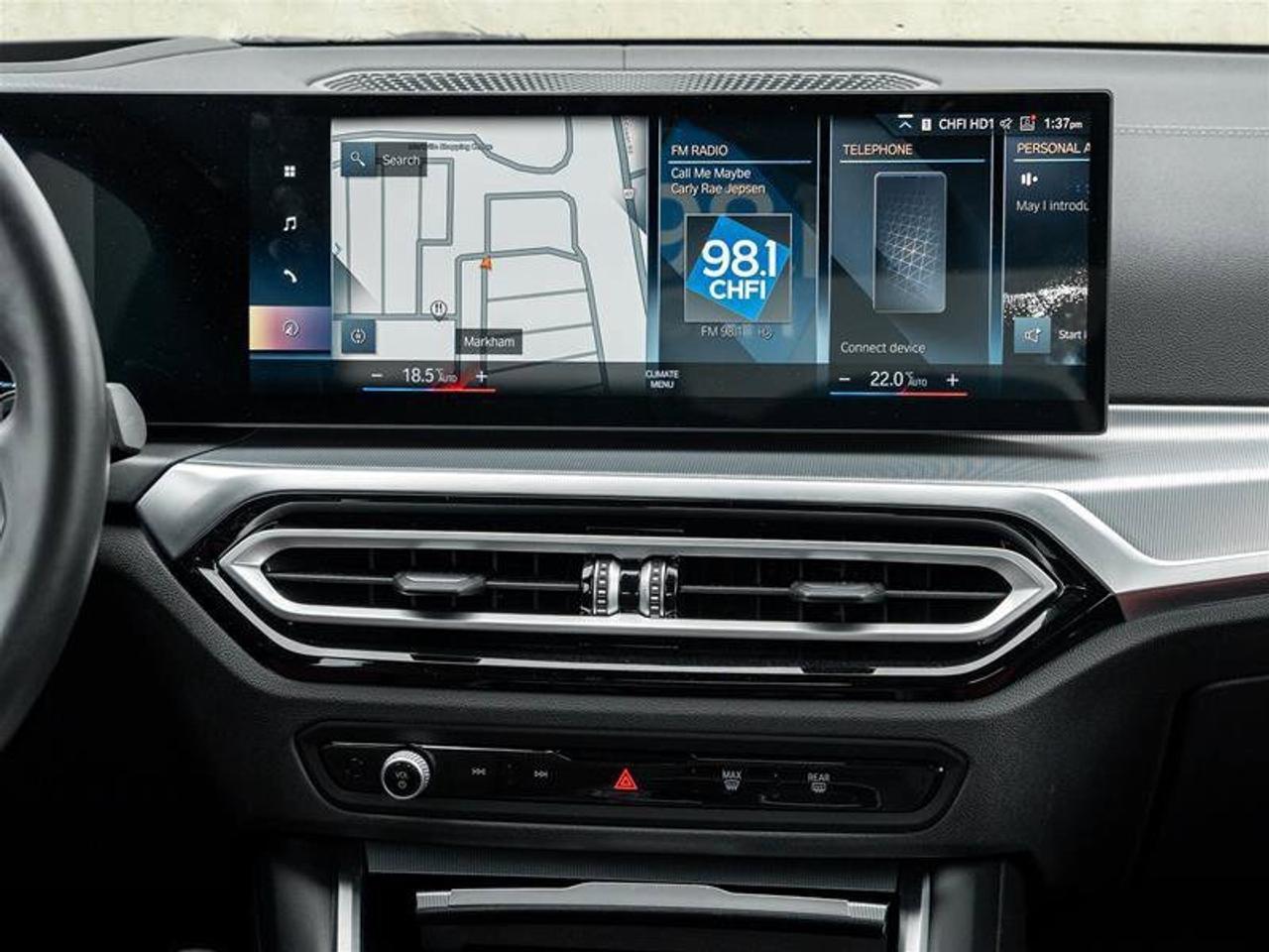 2024 BMW 3 Series 330i xDrive Photo