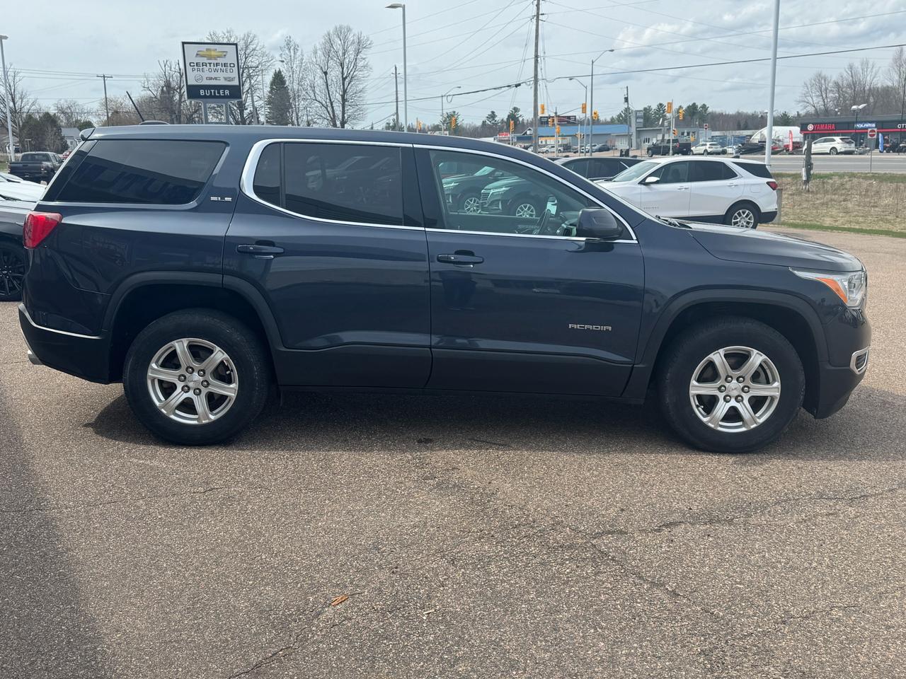 2019 GMC Acadia SLE-1 All-Wheel Drive Photo