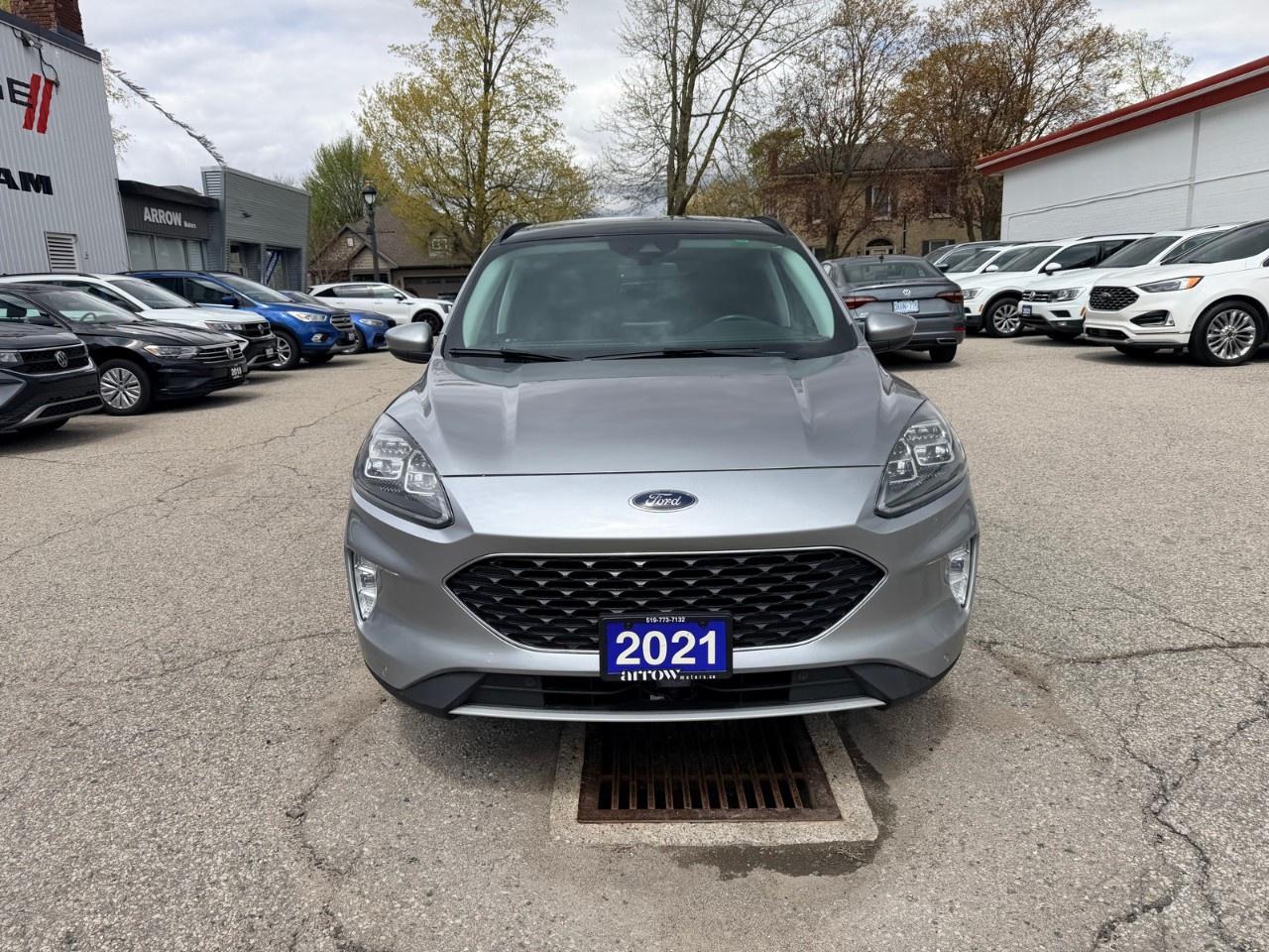 2021 Ford Escape Titanium Hybrid AWD Photo