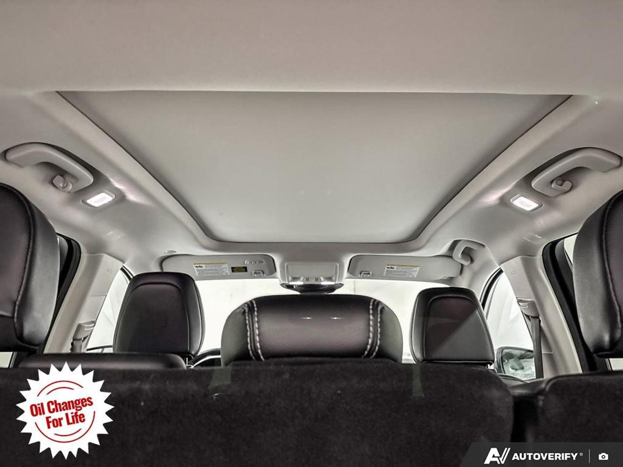 2021 Ford Escape Titanium Hybrid AWD Photo