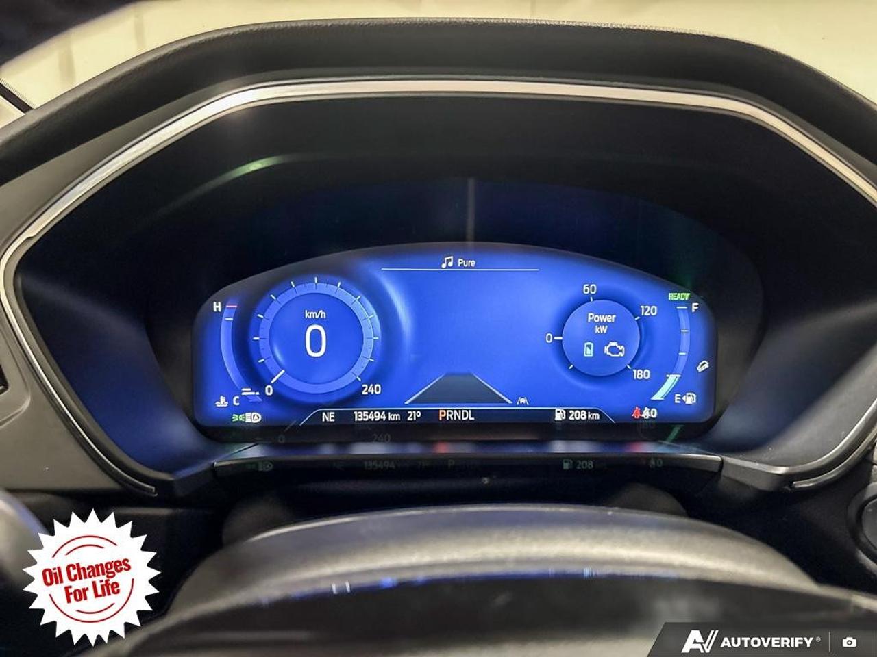 2021 Ford Escape Titanium Hybrid AWD Photo