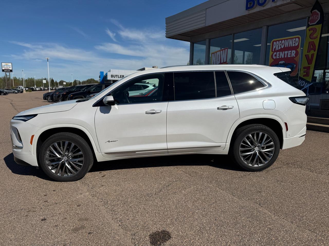 2025 Buick Enclave Avenir 4dr All-Wheel Drive Photo
