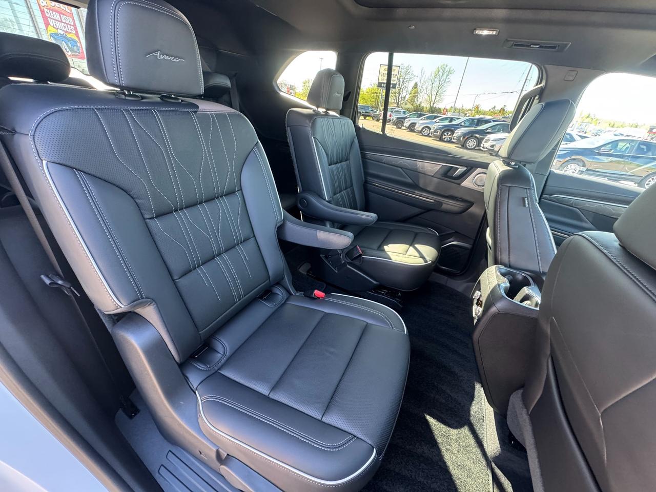 2025 Buick Enclave Avenir 4dr All-Wheel Drive Photo