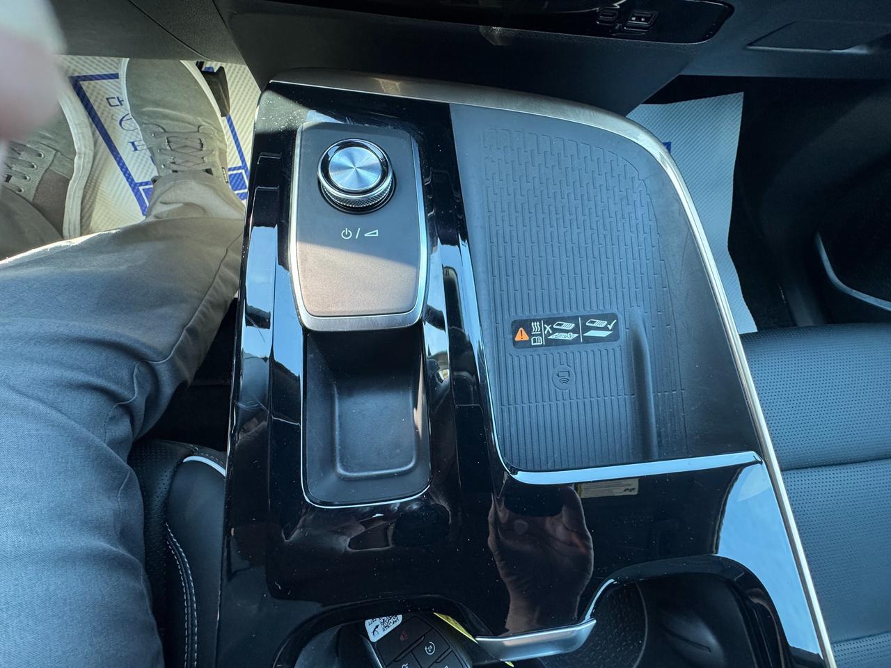 2025 Buick Enclave Avenir 4dr All-Wheel Drive Photo