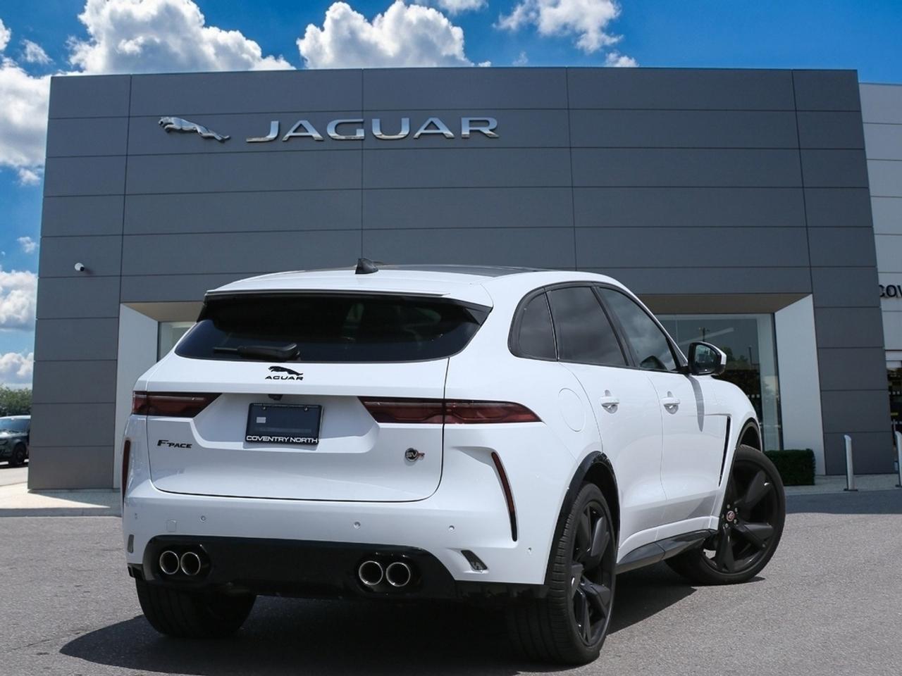 2023 Jaguar F-PACE SVR 550 HP SUPERCHARGED V8   SVR PERFORMANCE   MERIDIAN? AUDIO   PANORAMIC ROOF   PURE JAGUAR PERFORMANCE Photo
