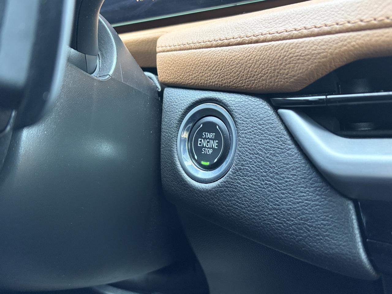 2024 Cadillac XT4 Sport AWD   Nav. Pano Roof Heated/Cooled Seats HUD Photo