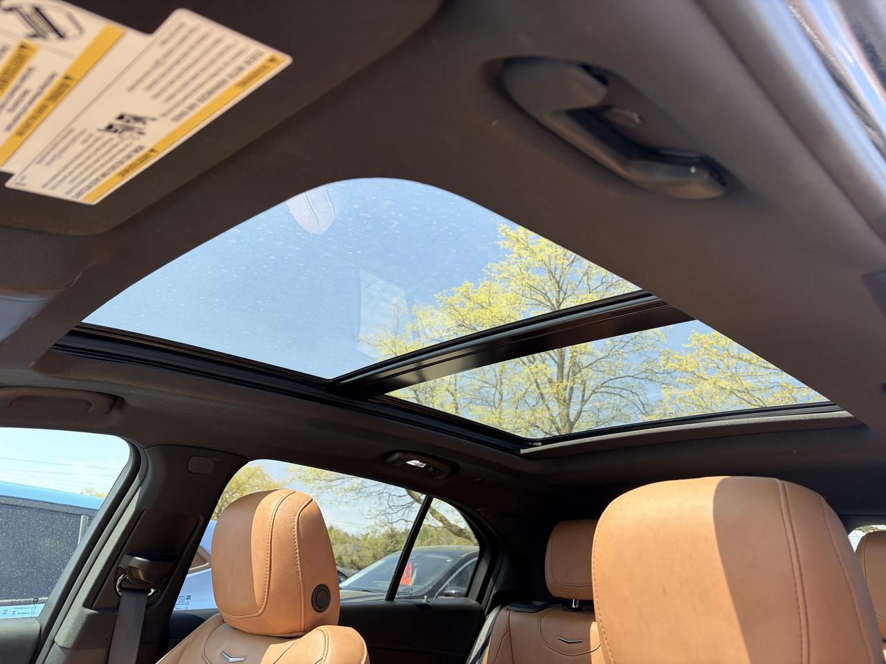 2024 Cadillac XT4 Sport AWD   Nav. Pano Roof Heated/Cooled Seats HUD Photo