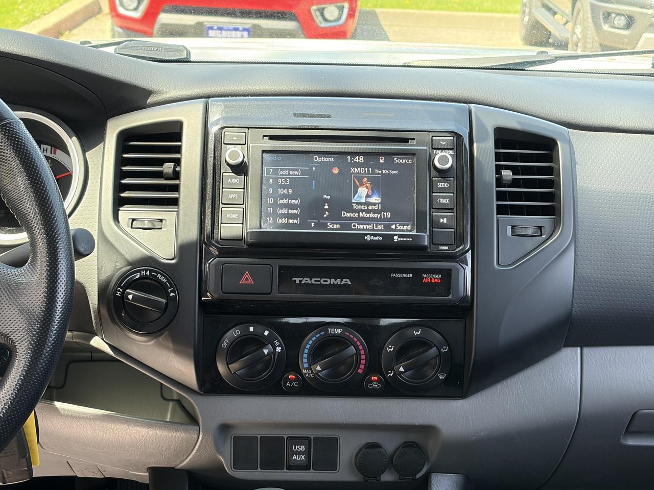 2015 Toyota Tacoma V6 4WD Double Cab   Bluetooth   Satellite Radio Photo