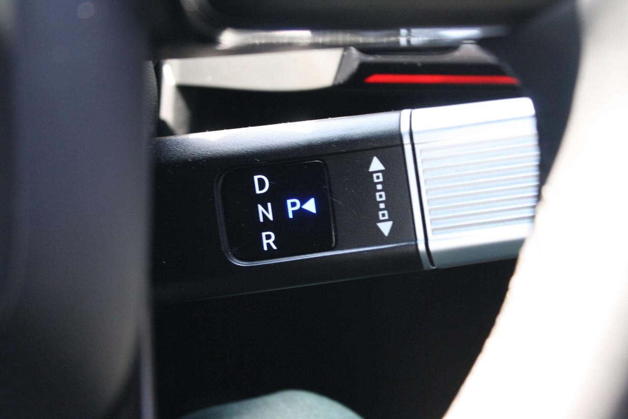 2024 Hyundai Santa Fe ULTIMATE CALLIGRAPHY AWD Photo