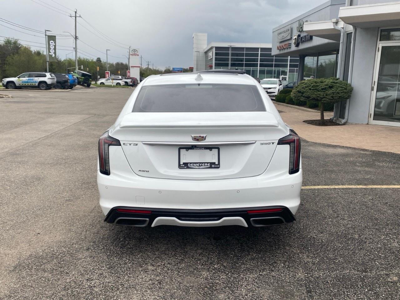 2022 Cadillac CT5 4dr Sdn Sport Photo3
