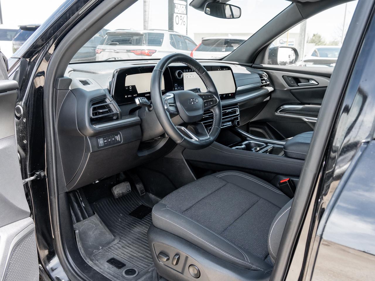 2024 Chevrolet Traverse LT 4dr All-Wheel Drive Photo