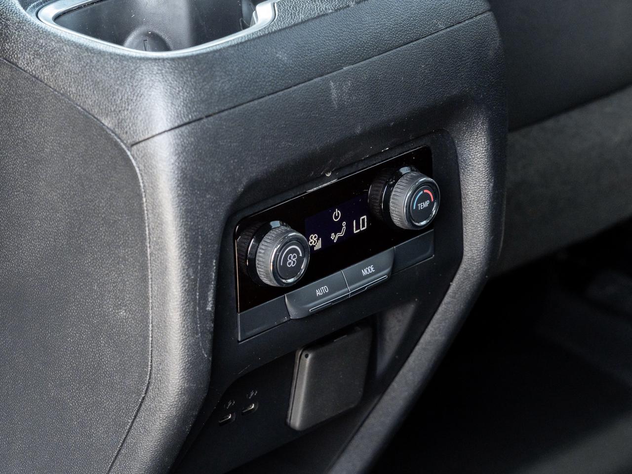 2024 Chevrolet Traverse LT 4dr All-Wheel Drive Photo
