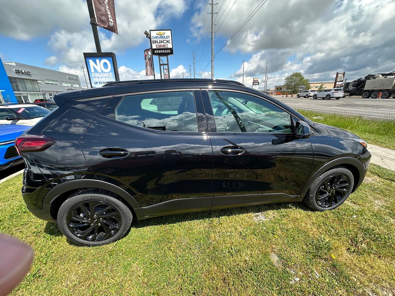 2027 Chevrolet Bolt RS 4dr Photo