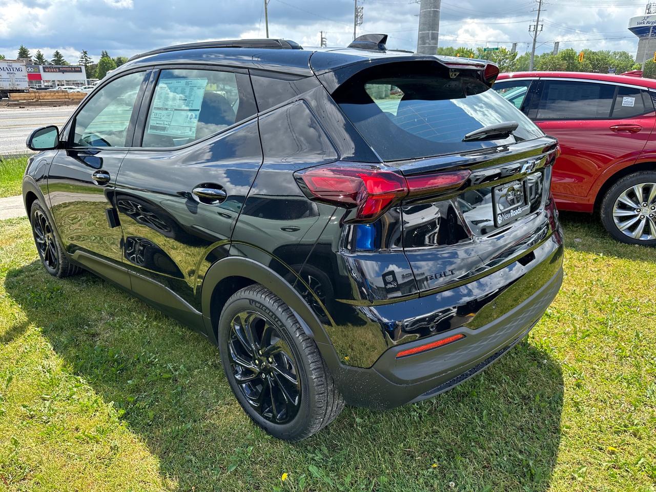 2027 Chevrolet Bolt RS 4dr Photo