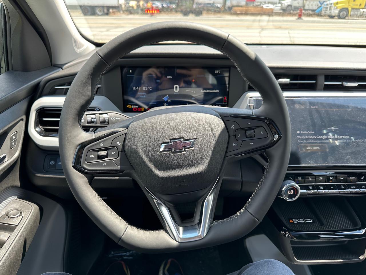 2027 Chevrolet Bolt RS 4dr Photo