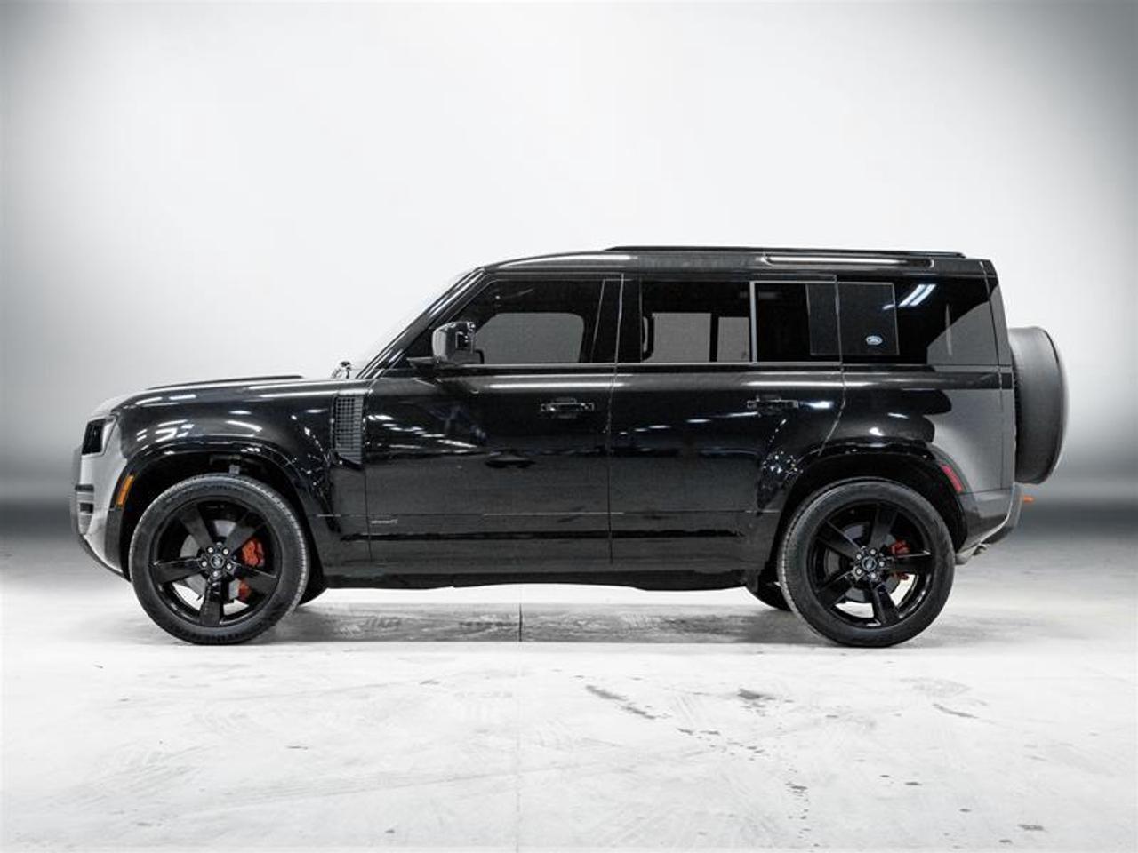 2024 Land Rover Defender P400 X 4dr All-Wheel Drive 110 Photo