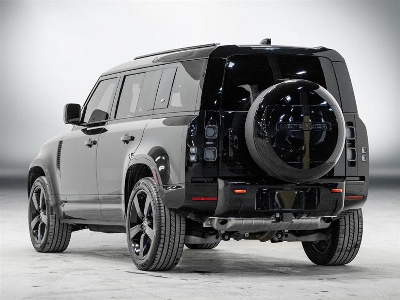 2024 Land Rover Defender P400 X 4dr All-Wheel Drive 110 Photo