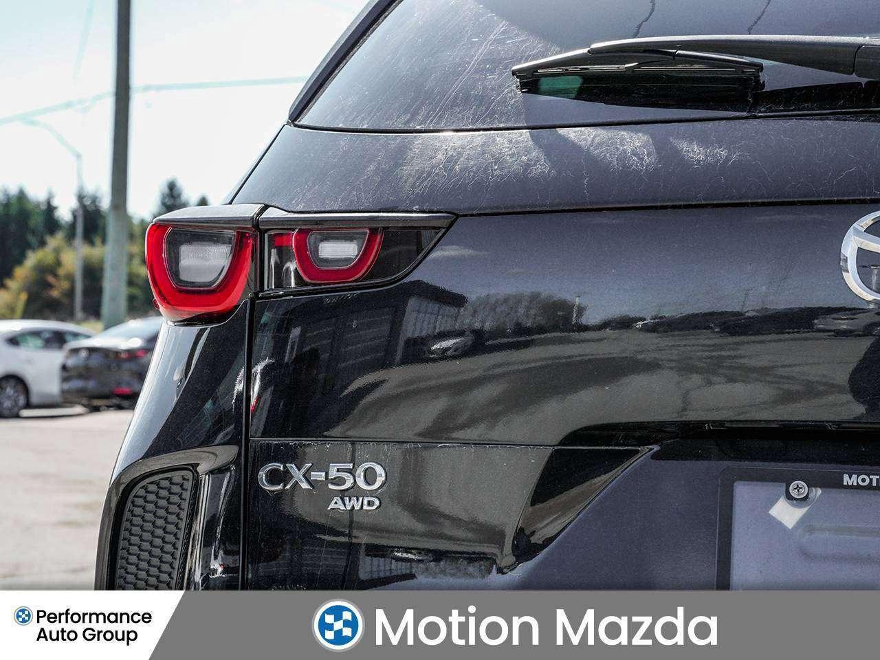 2024 Mazda CX-50 GT w/Turbo   LEATHER   PANO ROOF   NAVI   CAR PLAY Photo