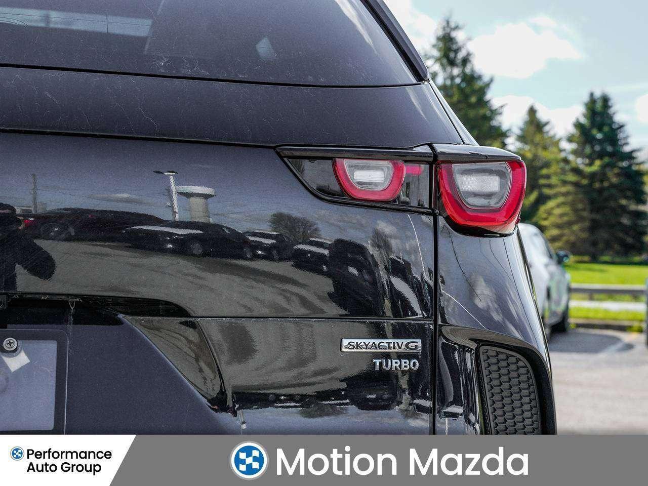 2024 Mazda CX-50 GT w/Turbo   LEATHER   PANO ROOF   NAVI   CAR PLAY Photo