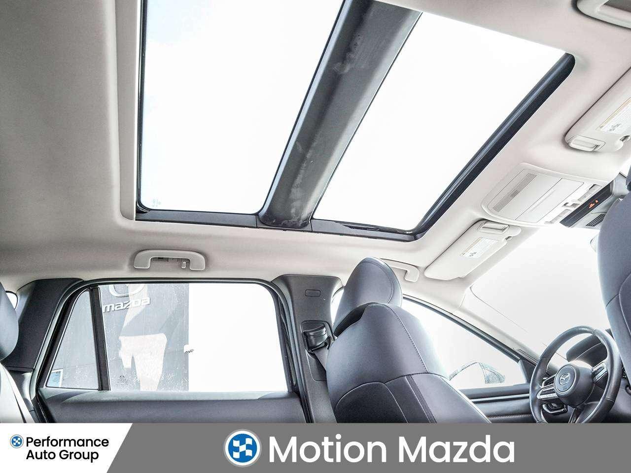 2024 Mazda CX-50 GT w/Turbo   PANO ROOF   NAVI   CAR PLAY Photo